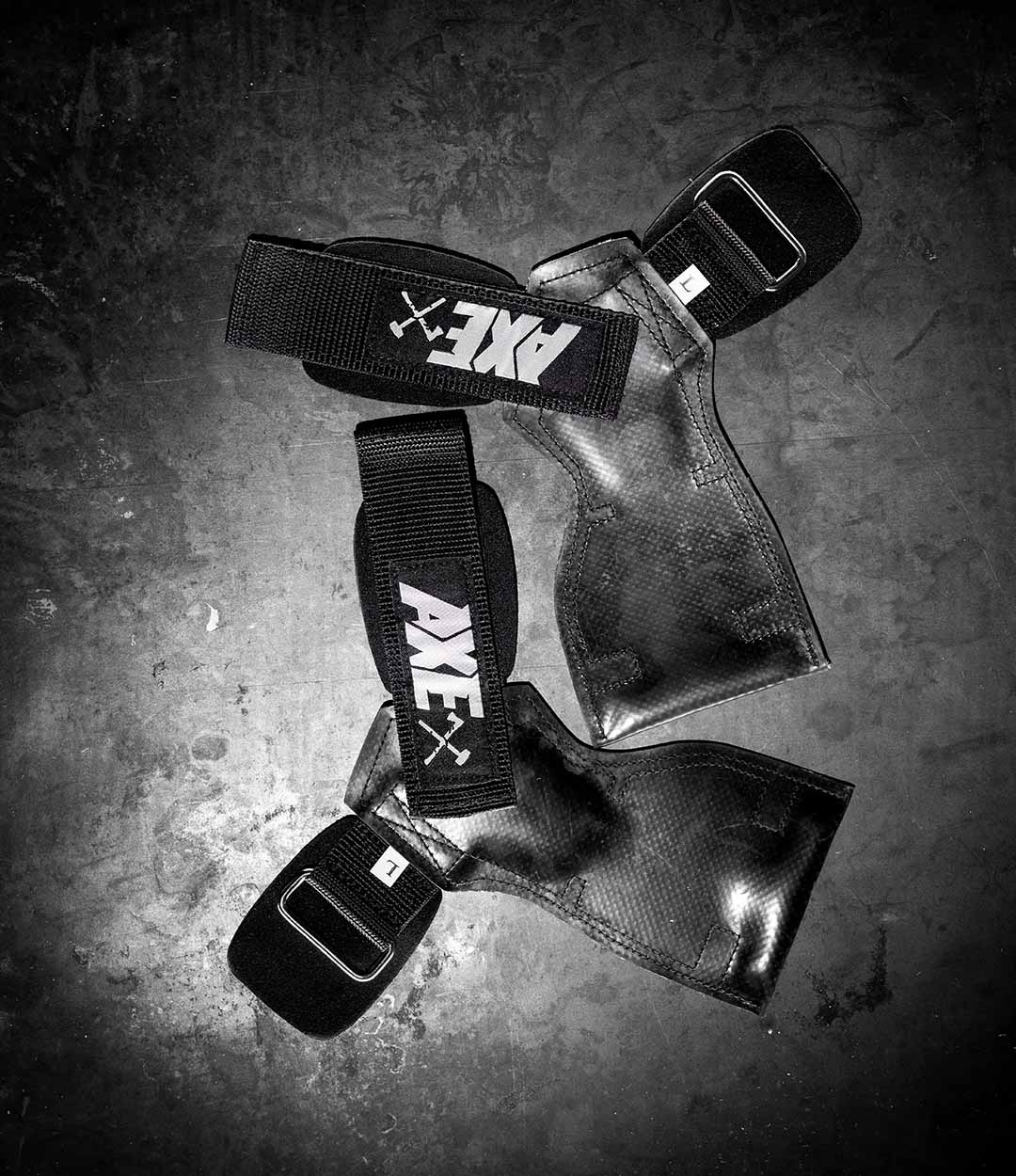 Axe Lifting Grips