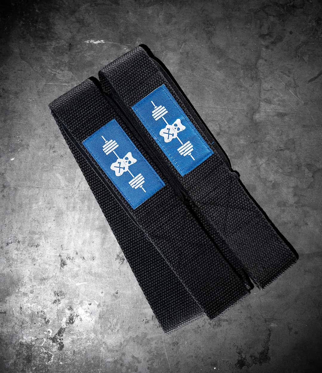 Lifting Straps // Deadlifts & Gummy Bears