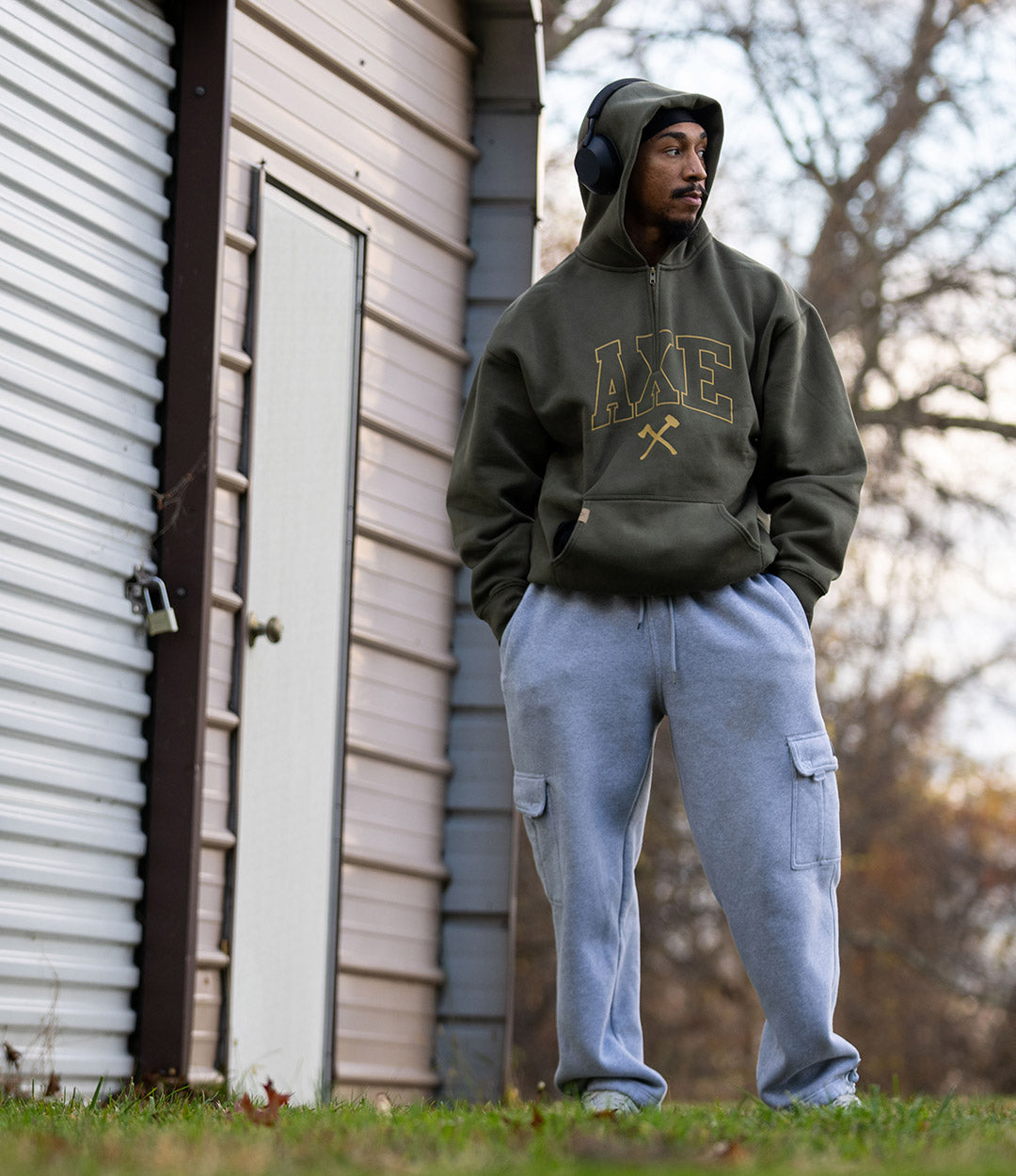 Collegiate AXE Plush Quarter Zip – Axe & Sledge Supplements
