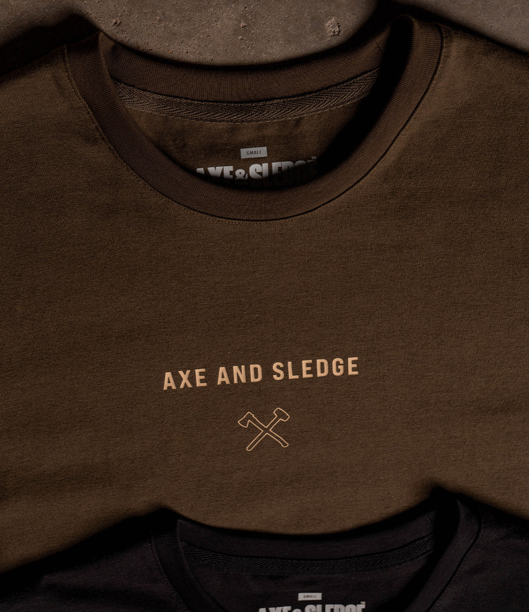 Axe Crest Tee - Gold on Military