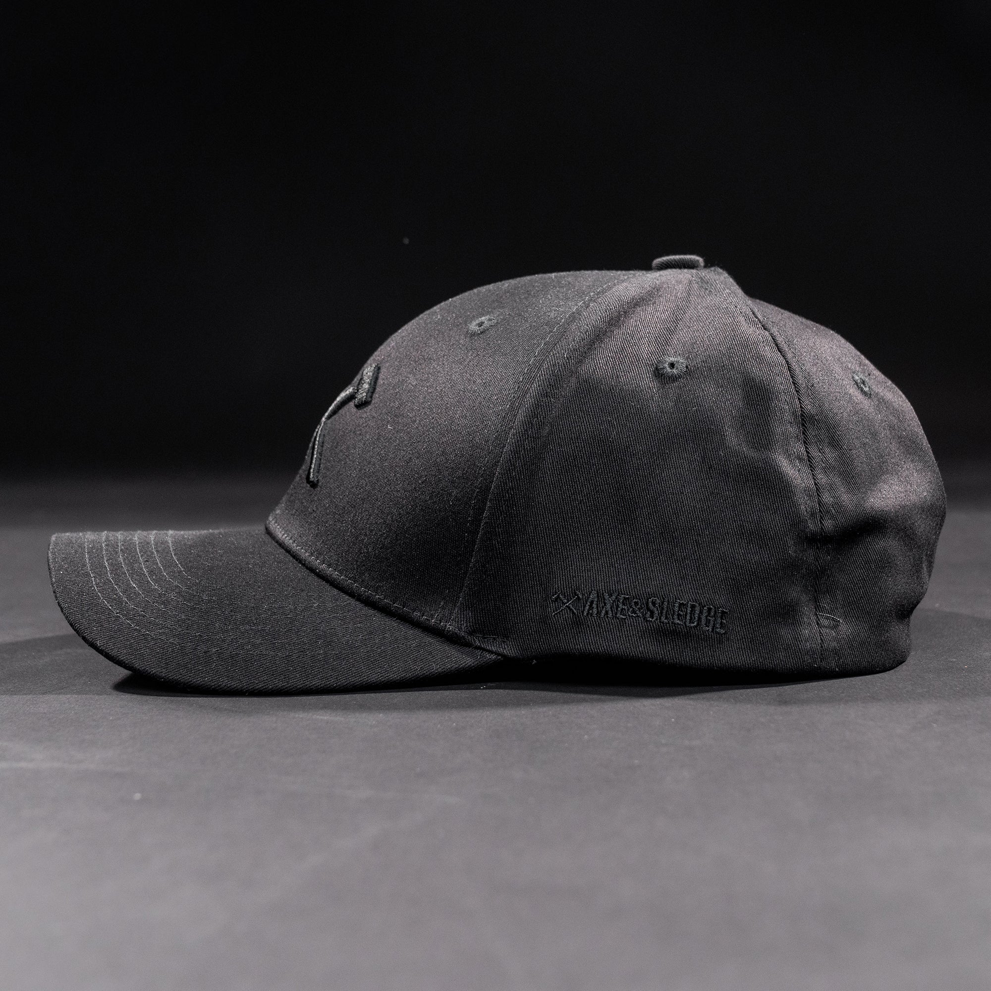 BLACKOUT AXE ICON FLEX HAT