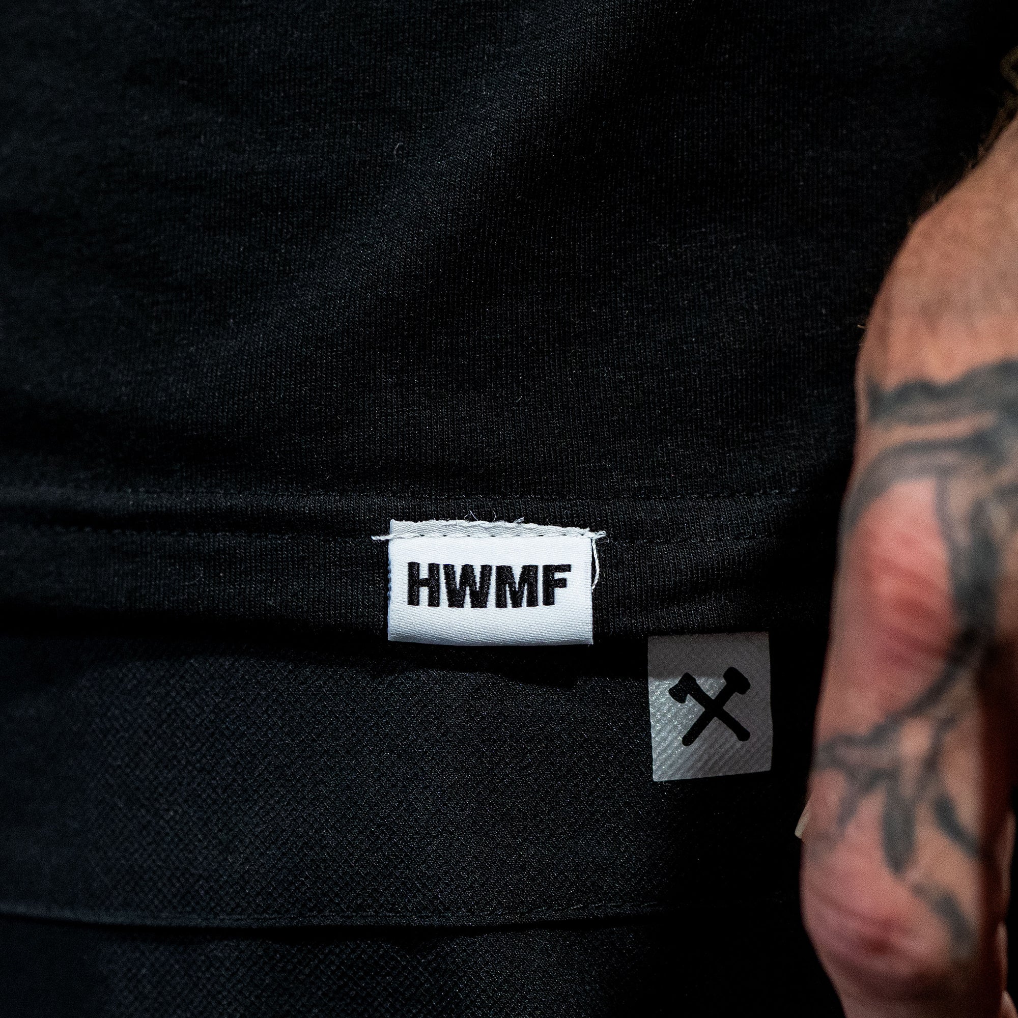 AXE LOGO TEE // BLACK