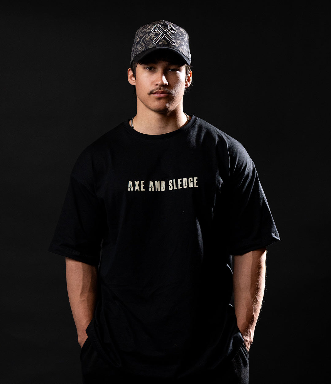 Stencil Axe Drop Shoulder