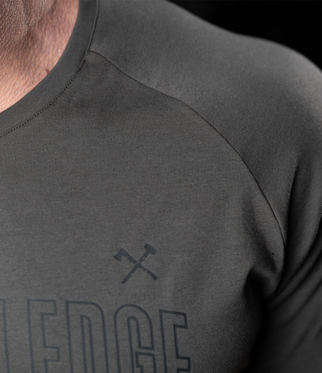 Banner Raglan Tee // Gunmetal